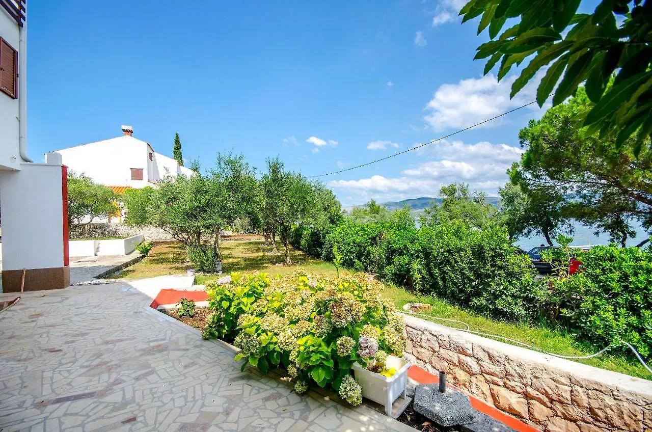 Apartments Tabak Trogir