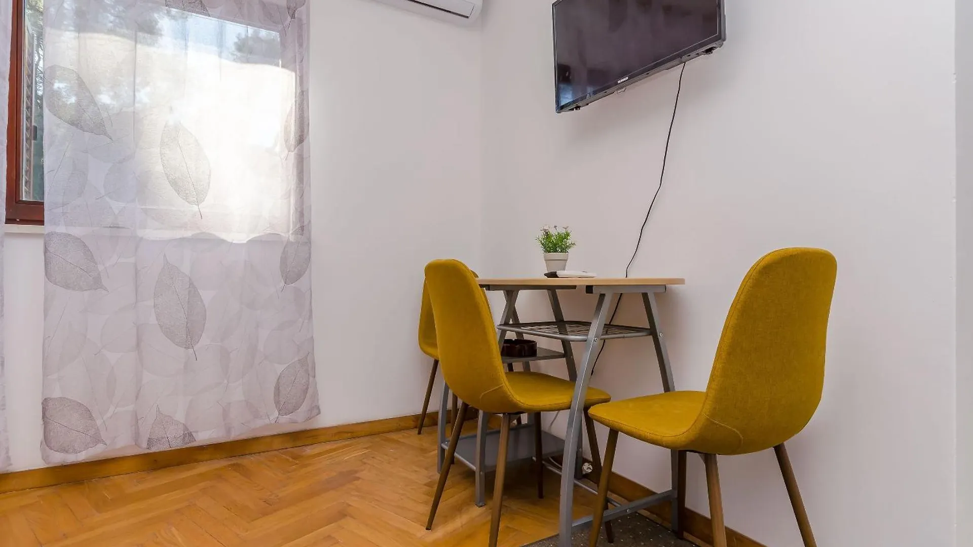 Apartments Tabak Trogir
