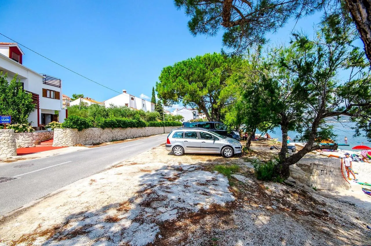Apartments Tabak Trogir